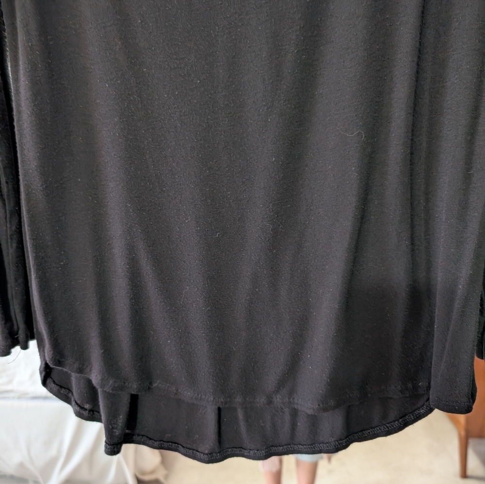 Black tunic - Picture 6 of 6